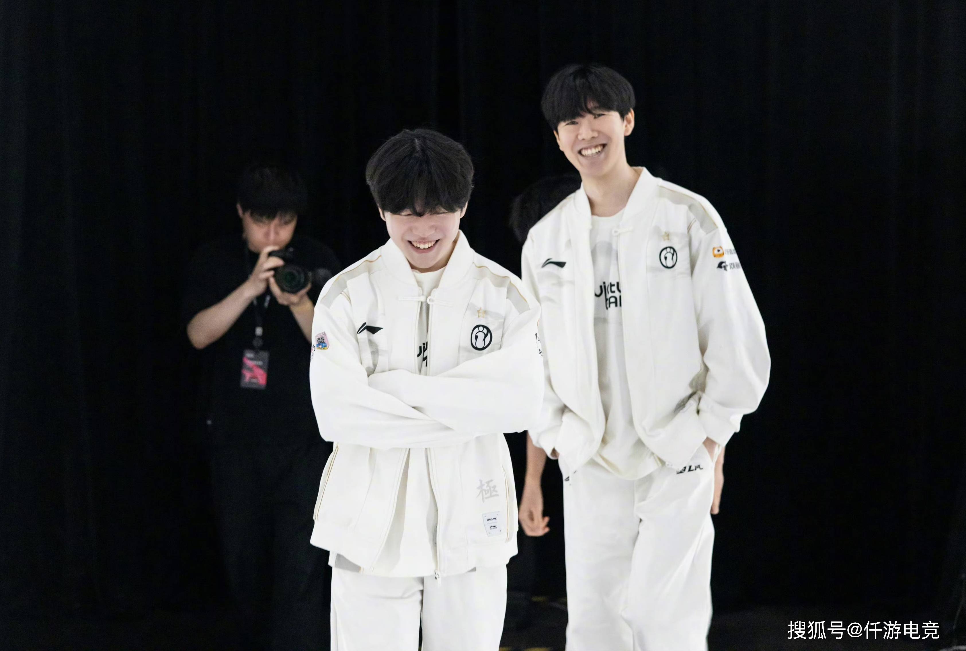 青岛队借此 青岛队借此