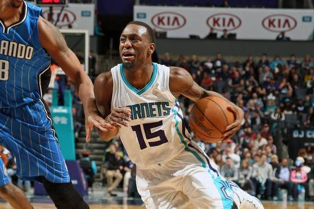 队在临场应 队在临场应